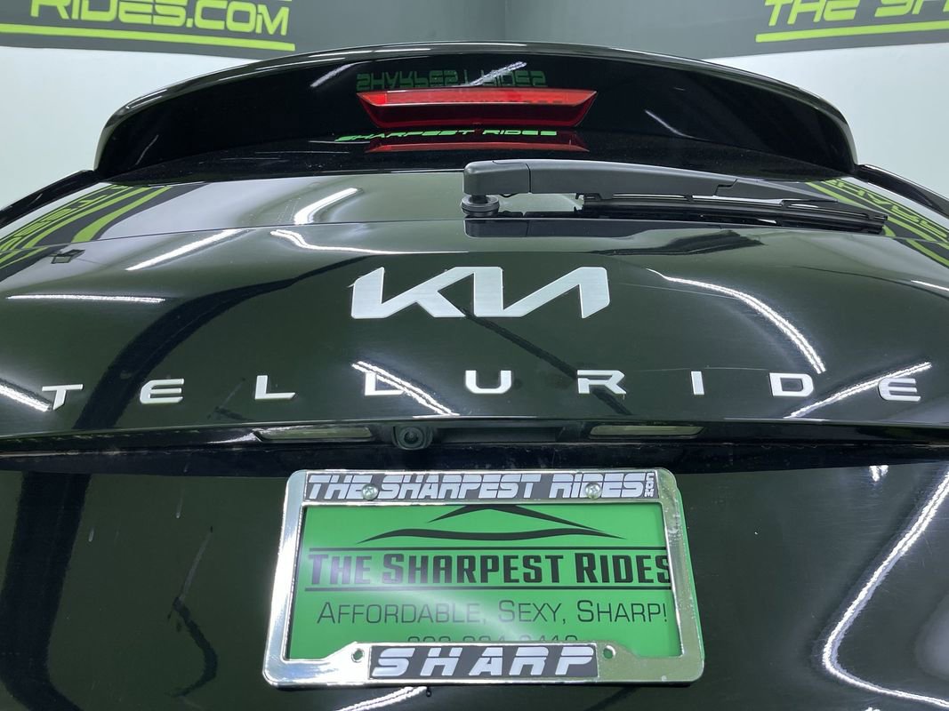 Used 2023 Kia Telluride EX w/ EX Captain's Chair Package image 13