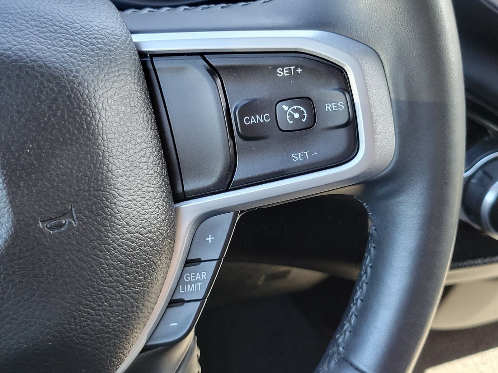 Used 2021 RAM 1500 Big Horn AWD/4WD image 18