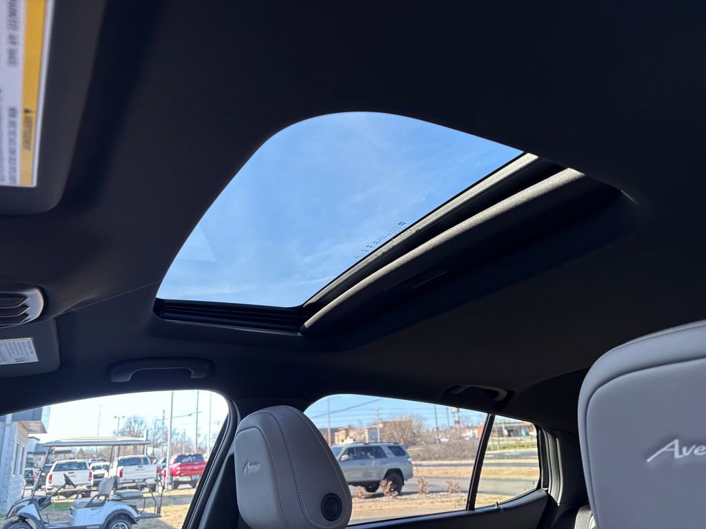 New 2026 Buick Envista Avenir image 15