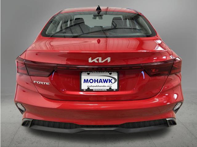 Used 2023 Kia Forte LXS FWD image 4
