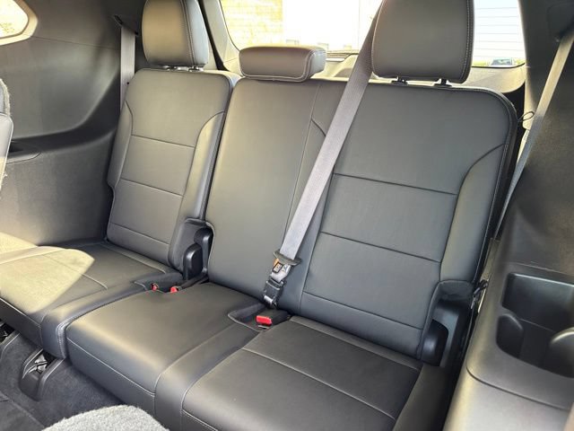 Used 2026 Buick Enclave Preferred FWD image 14