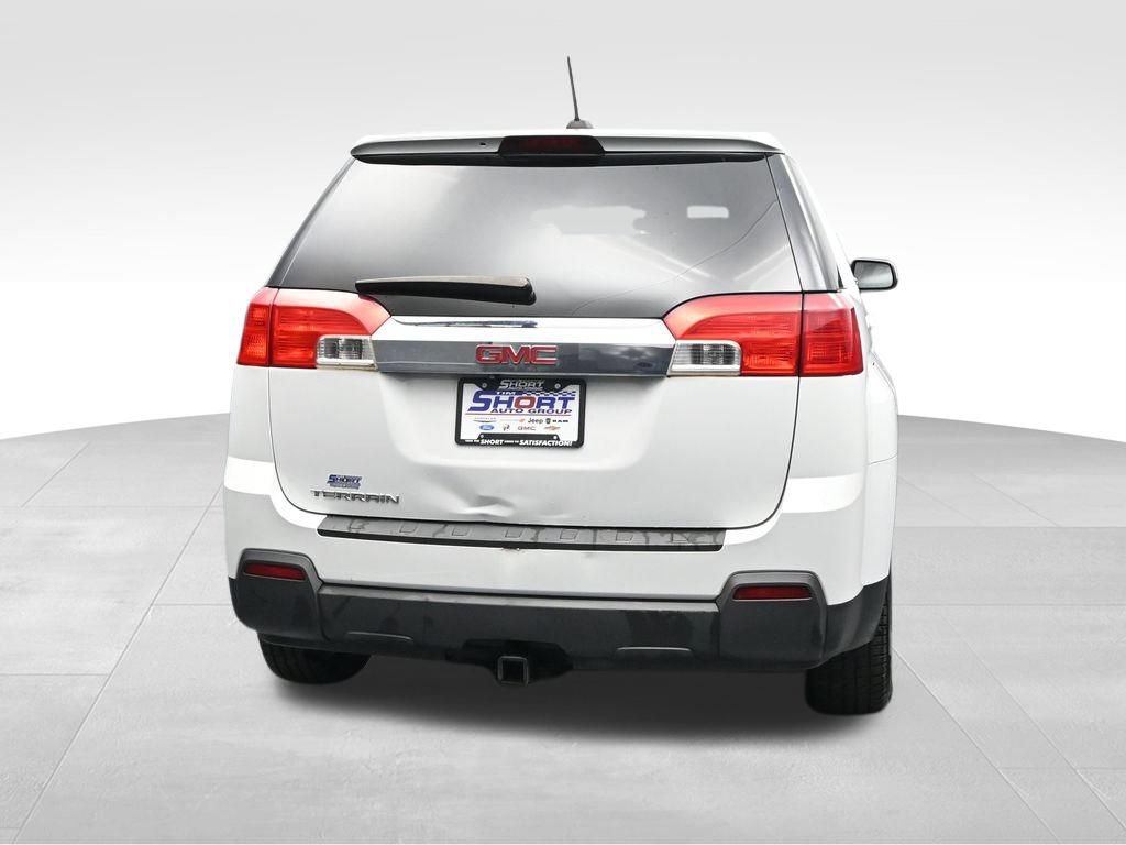 Used 2015 GMC Terrain SLE FWD image 4