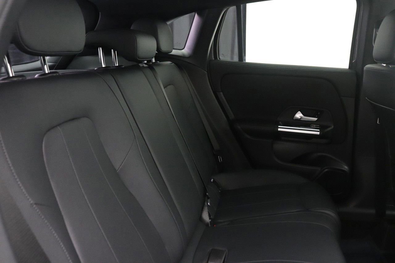 Certified 2023 Mercedes-Benz GLA 250 image 31