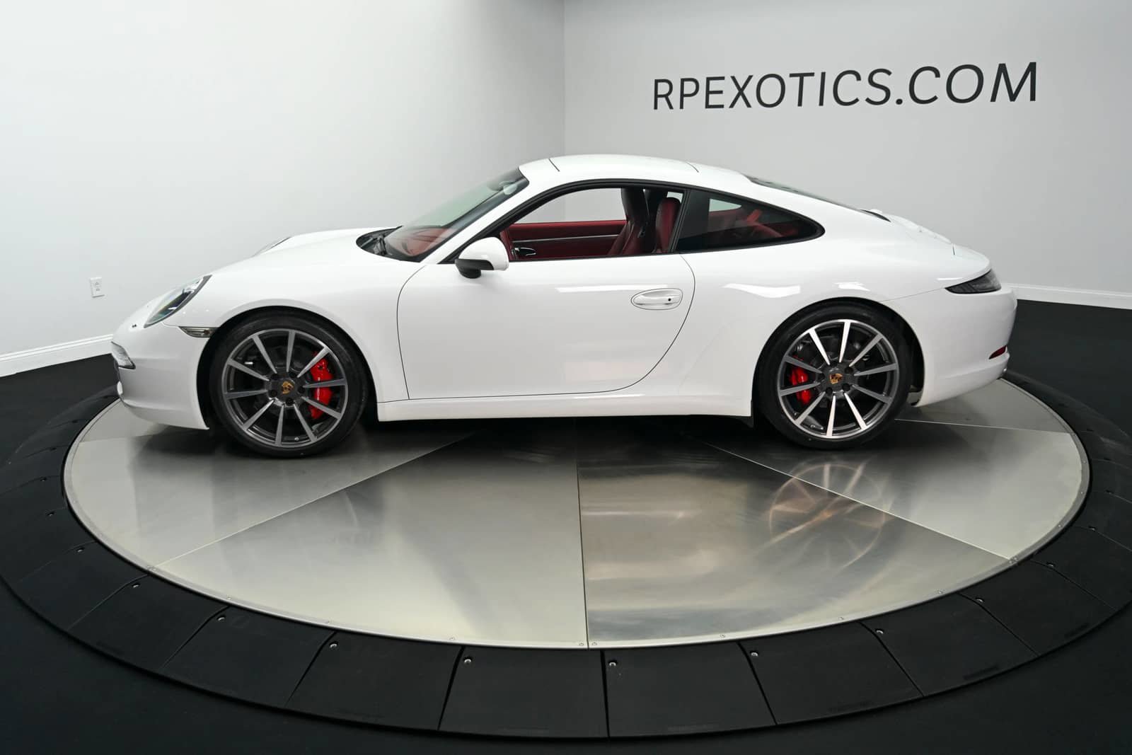 Used 2013 Porsche 911 Carrera S RWD image 10