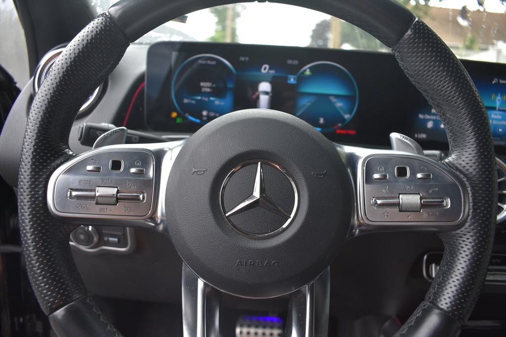 Used 2022 Mercedes-Benz GLB 35 AMG 4MATIC image 14