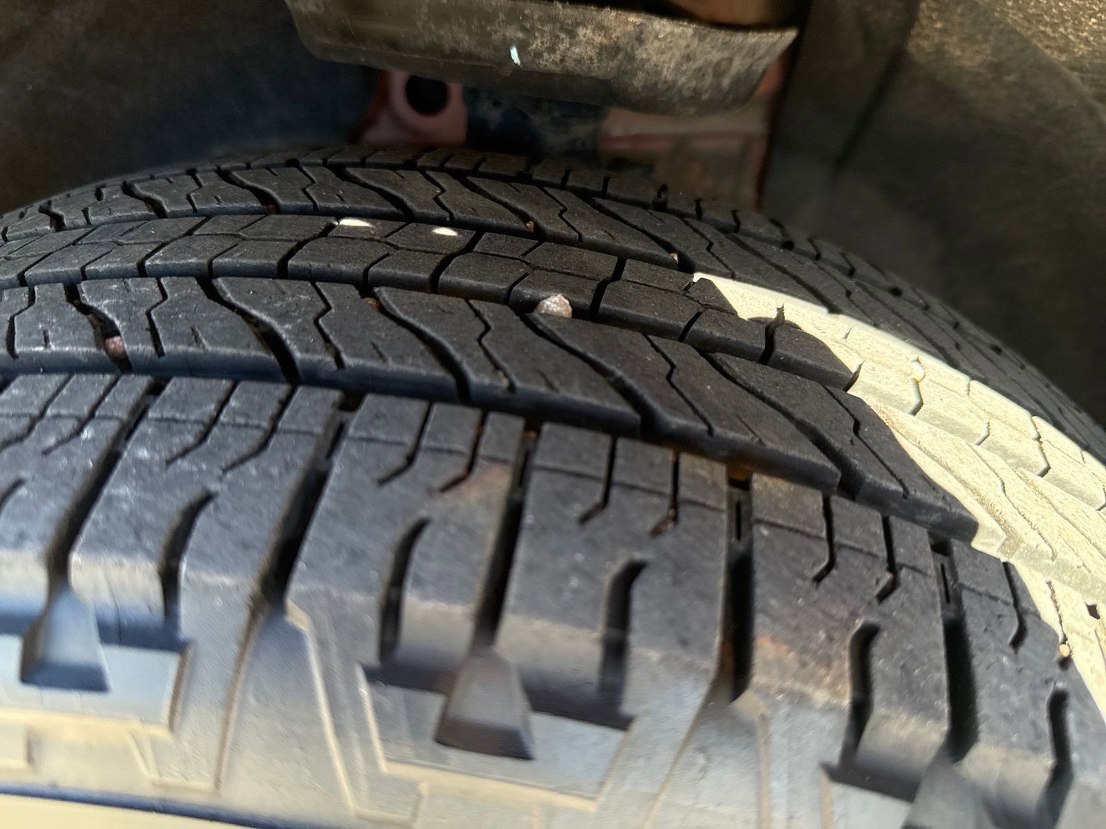 Used 2023 GMC Terrain AT4 w/ Tech Package image 29