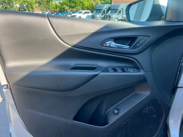Used 2018 Chevrolet Equinox LT AWD/4WD image 20