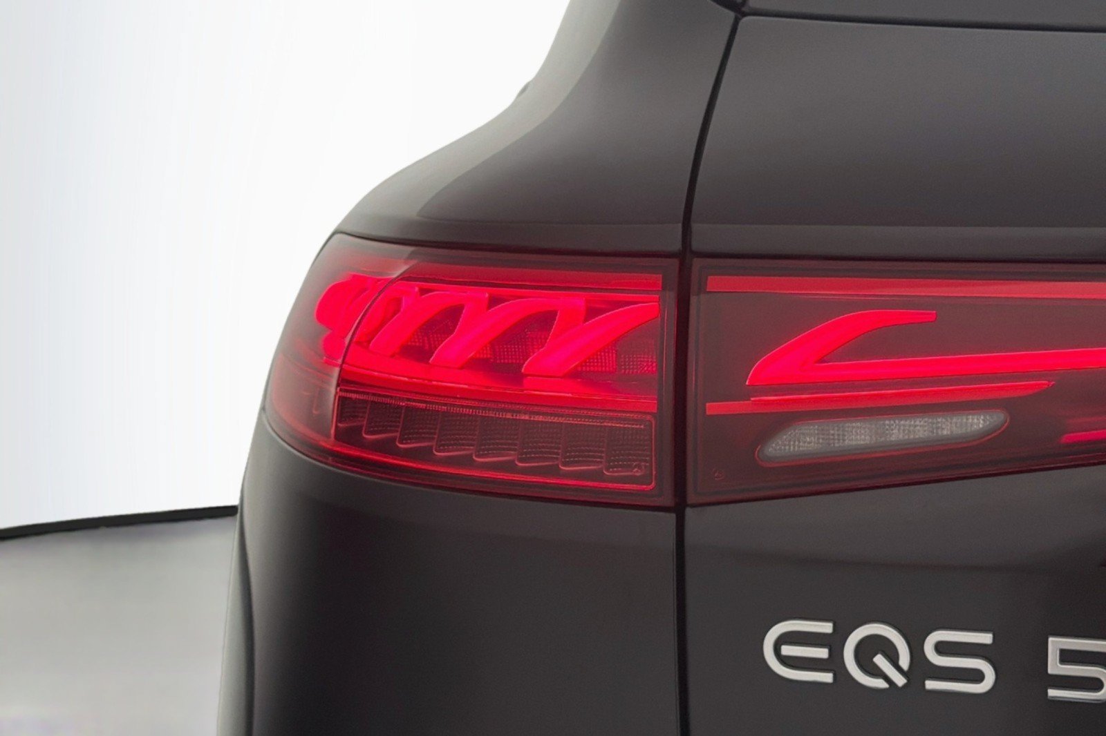 Certified 2023 Mercedes-Benz EQS 580 4MATIC SUV image 17
