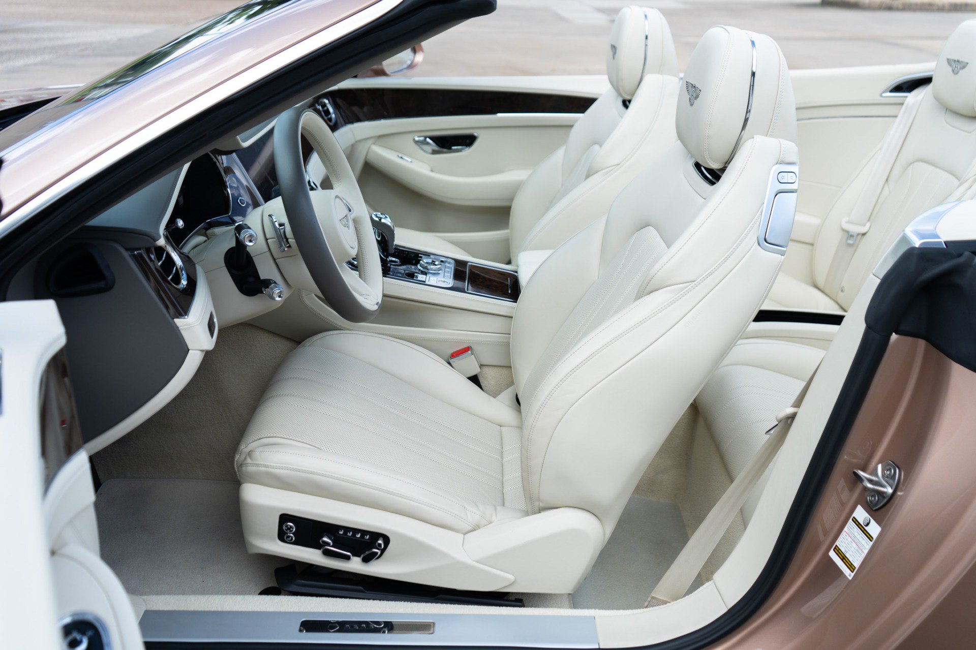 Used 2022 Bentley Continental GT AWD/4WD image 6