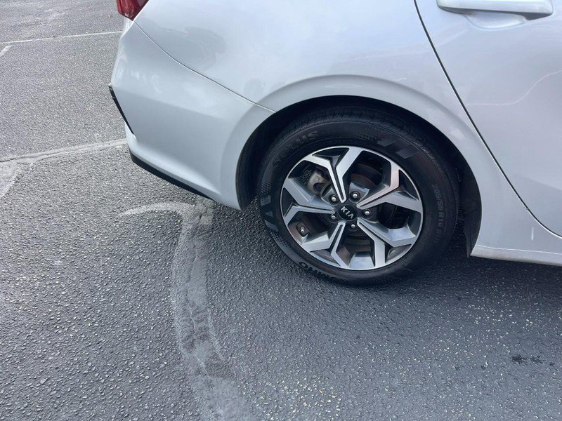 Used 2021 Kia Forte LXS image 8