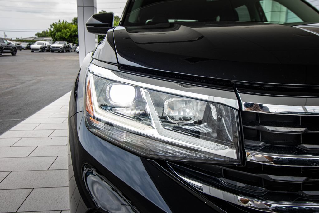 Certified 2023 Volkswagen Atlas SE FWD image 5