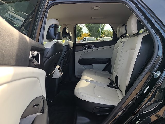 Used 2024 Kia Sportage EX AWD/4WD image 25