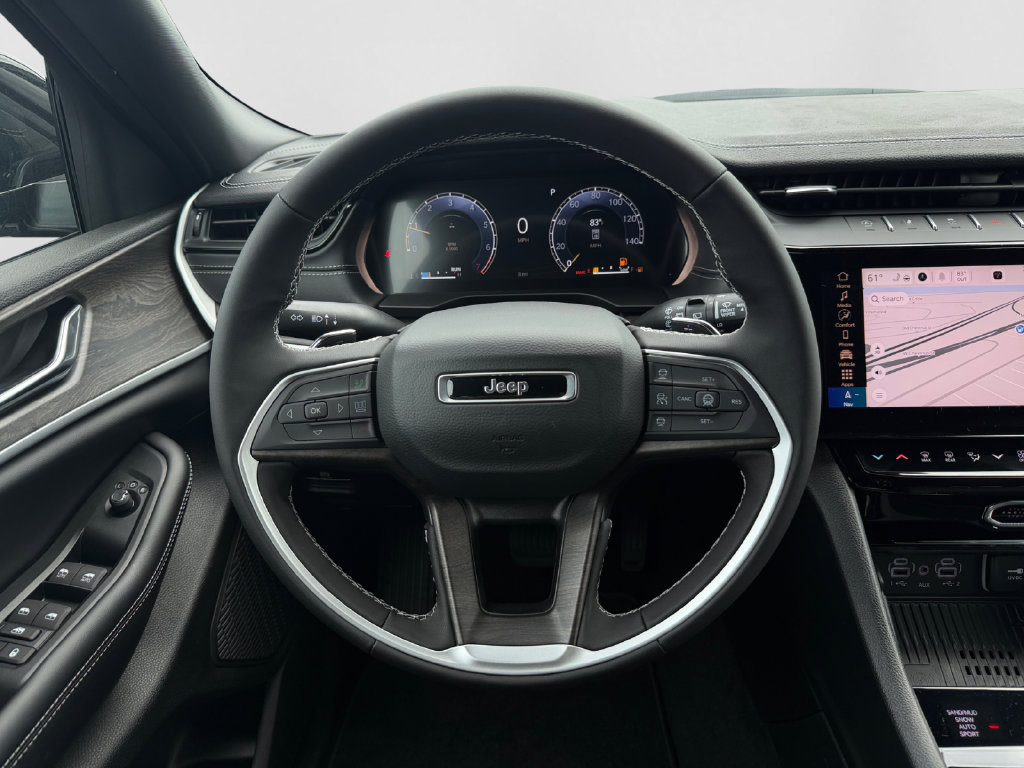 New 2026 Jeep Grand Cherokee Altitude AWD/4WD image 16