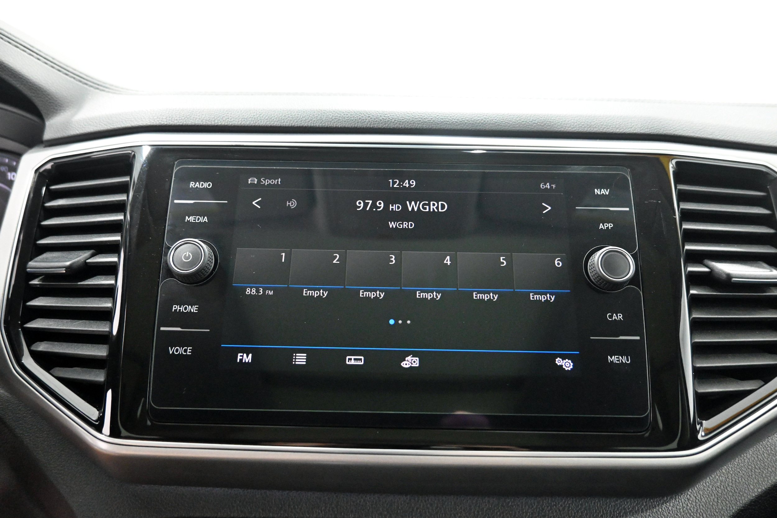 Used 2019 Volkswagen Atlas SEL Premium AWD/4WD image 10