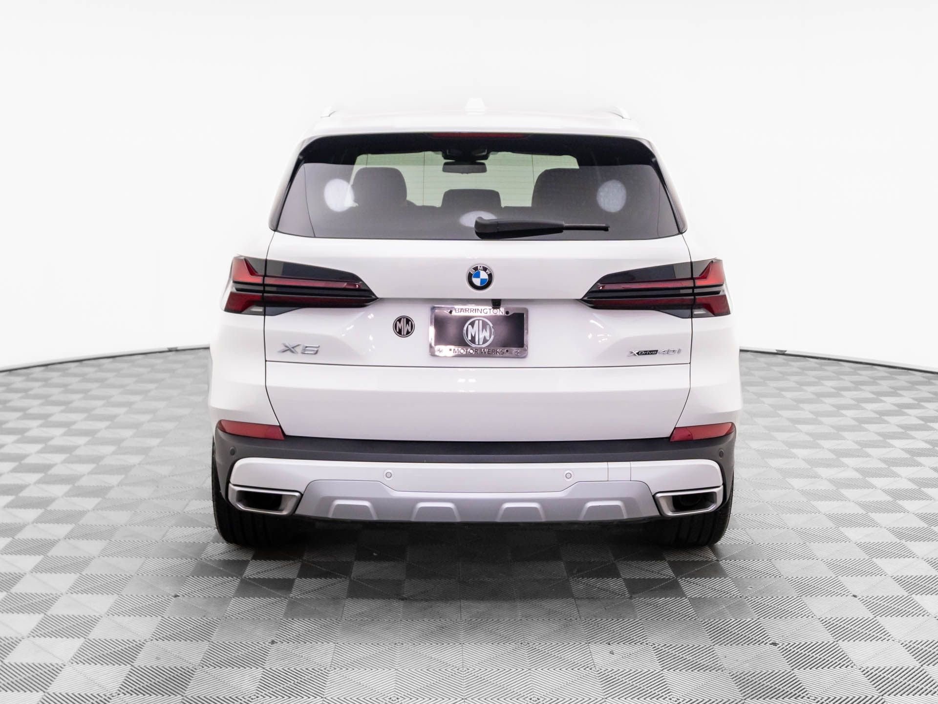 Certified 2024 BMW X5 xDrive40i w/ Parking Assistance Package image 4