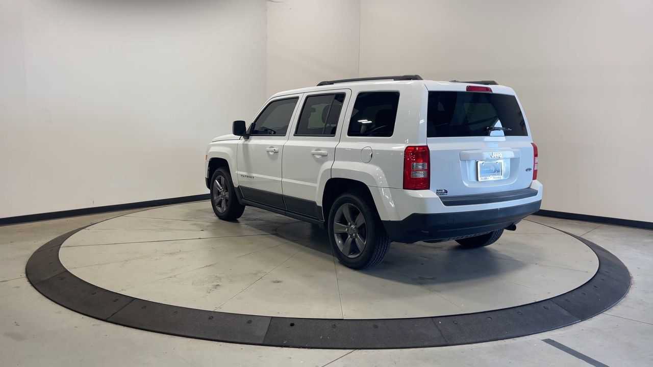 Used 2015 Jeep Patriot High Altitude FWD image 9