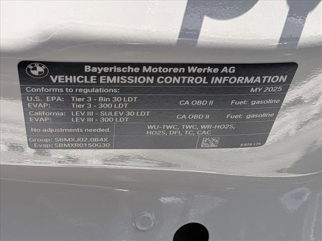 Used 2025 BMW X4 xDrive30i w/ Premium Package image 17