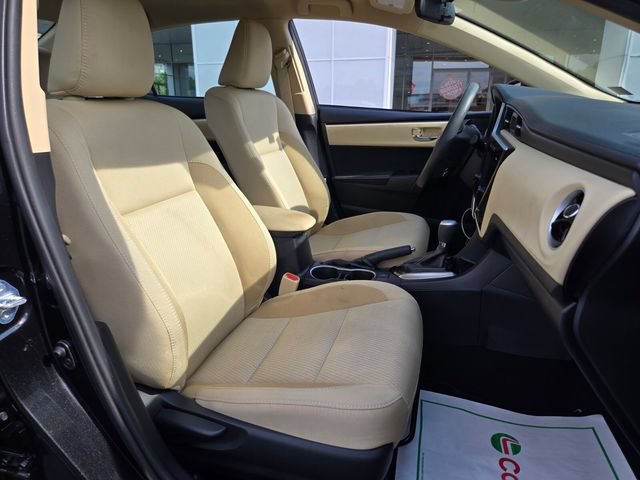 Used 2017 Toyota Corolla LE w/ Carpet Mat Package (TMS) FWD image 20