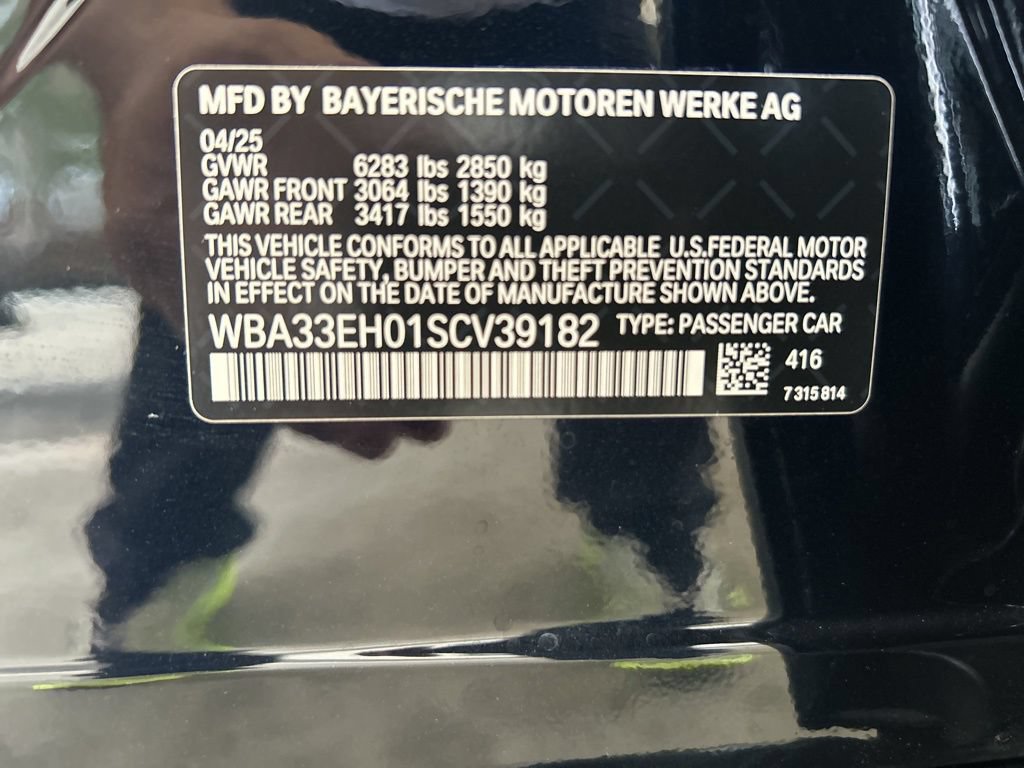 Used 2025 BMW 740i xDrive AWD/4WD image 51