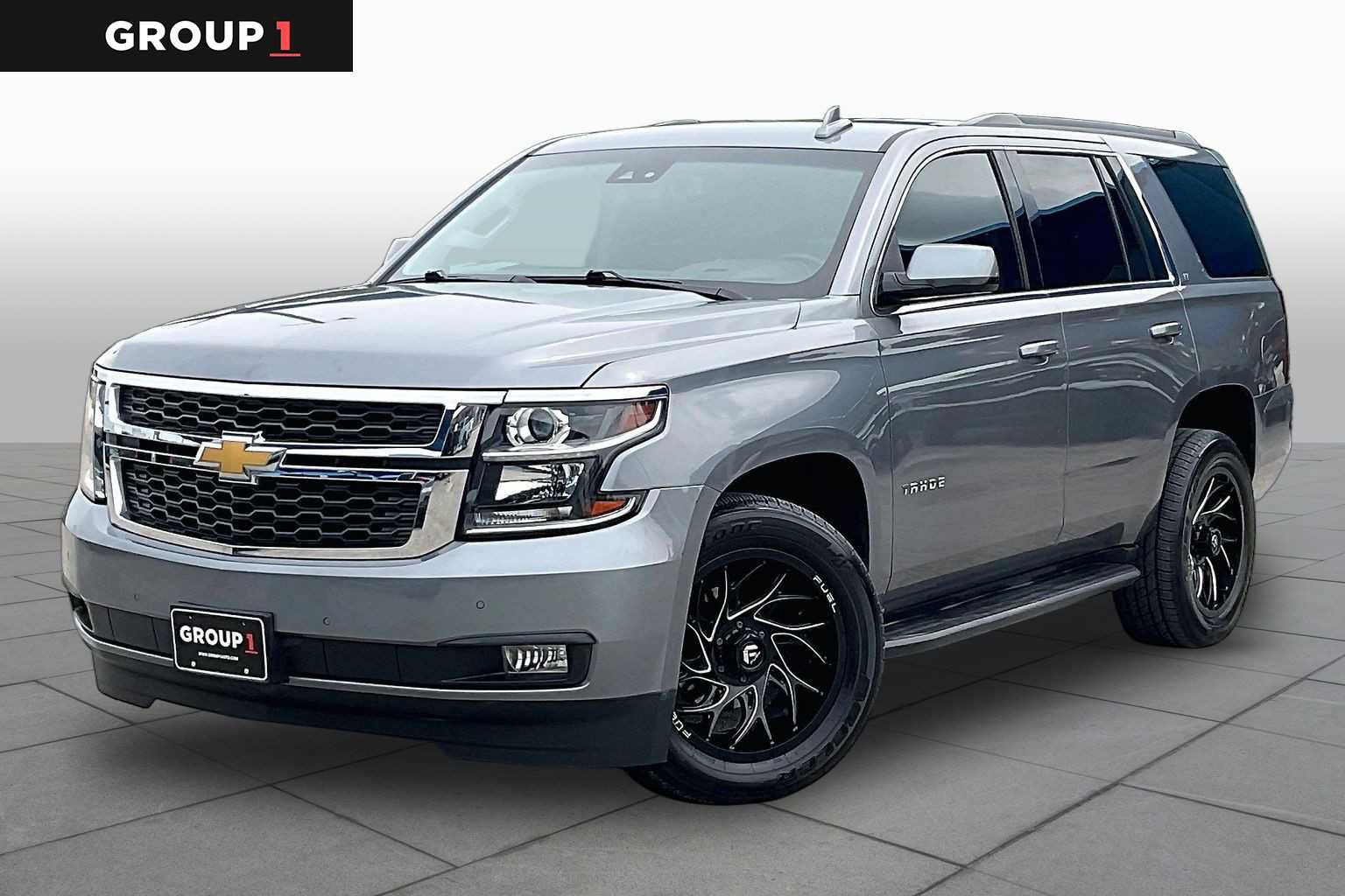 Used 2020 Chevrolet Tahoe LT w/ Luxury Package RWD image 1