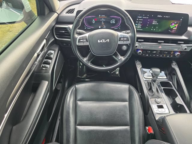 Used 2024 Dodge Durango R/T w/ Blacktop Package AWD/4WD image 4