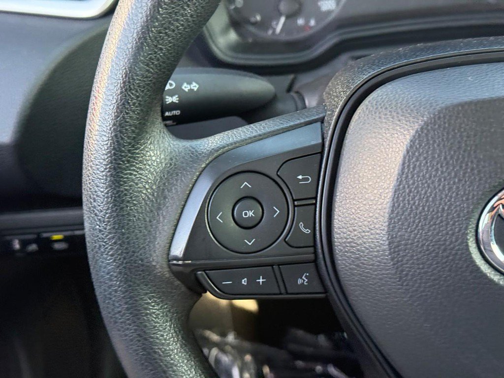 Certified 2024 Toyota Corolla LE FWD image 18