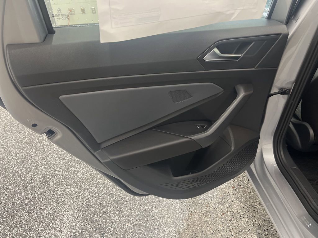 New 2026 Volkswagen Jetta SE image 30