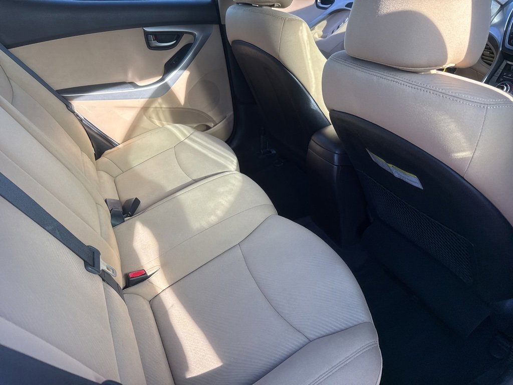 Used 2013 Hyundai Elantra GLS image 24