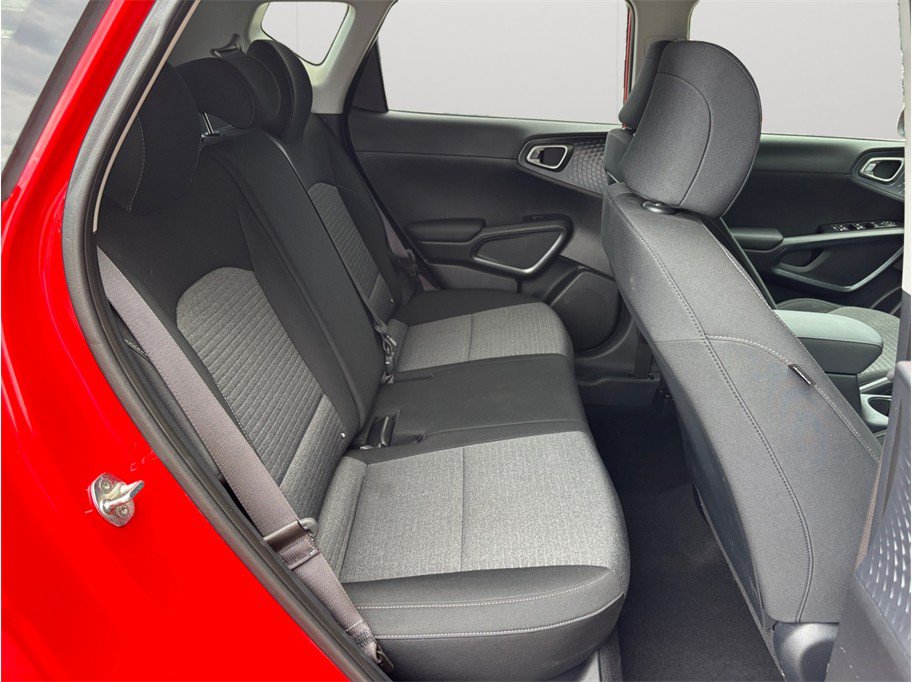 Used 2021 Kia Soul S FWD image 33