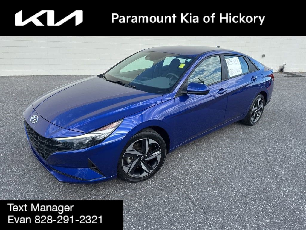 Used 2023 Hyundai Elantra SEL w/ Convenience Package image 1