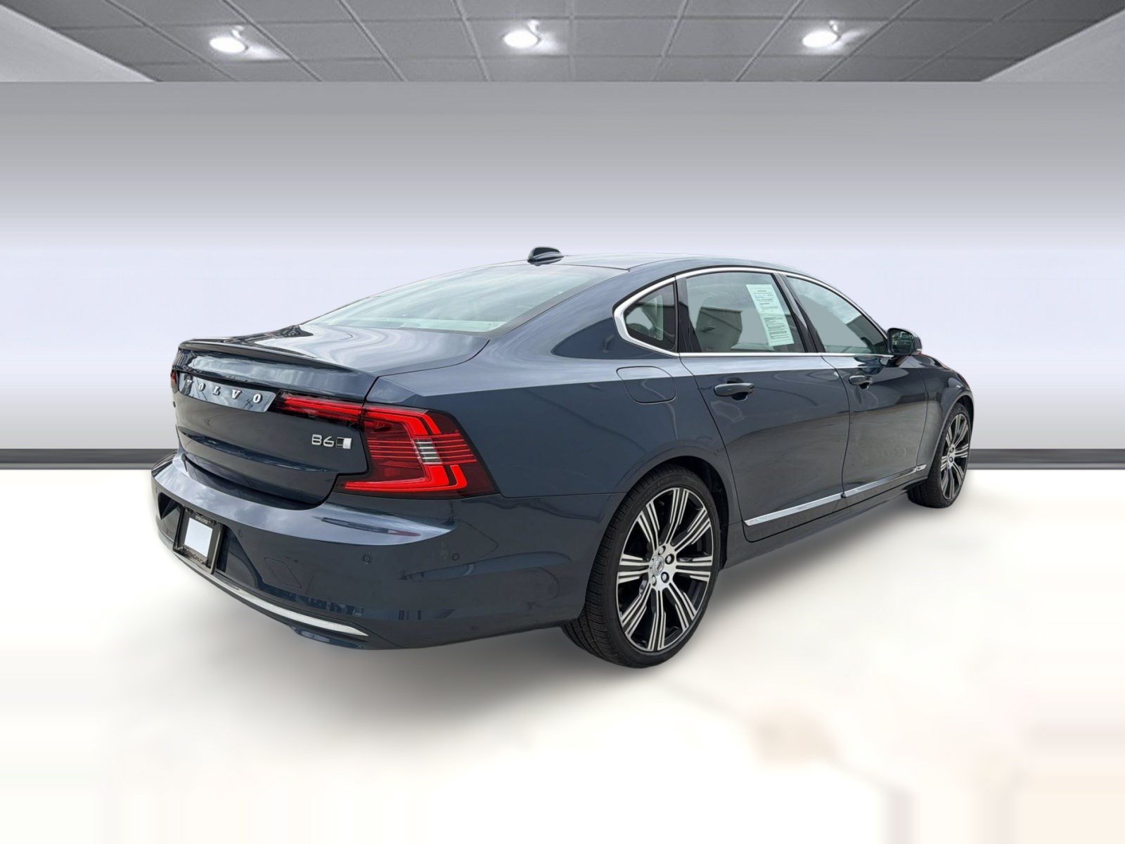 Used 2023 Volvo S90 B6 Ultimate w/ Protection Package Premier AWD/4WD image 9