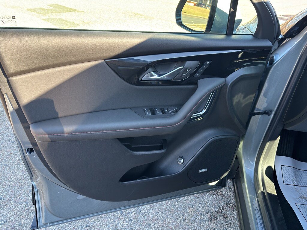 New 2026 Chevrolet Blazer RS w/ Driver Confidence II Package FWD image 8