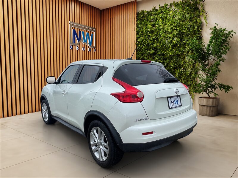 Used 2012 Nissan Juke SV AWD/4WD image 30
