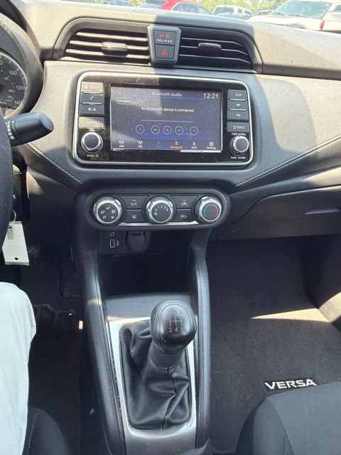 Used 2024 Nissan Versa S FWD image 13