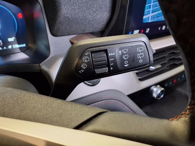 Used 2026 Ford Explorer Active w/ Active Comfort Package RWD image 14