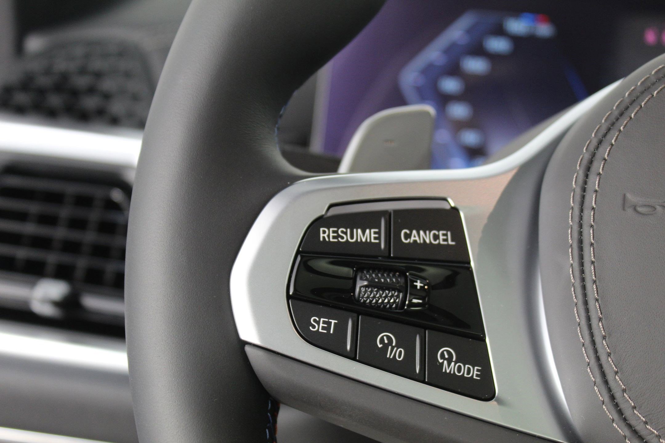 New 2026 BMW X7 M60i image 15