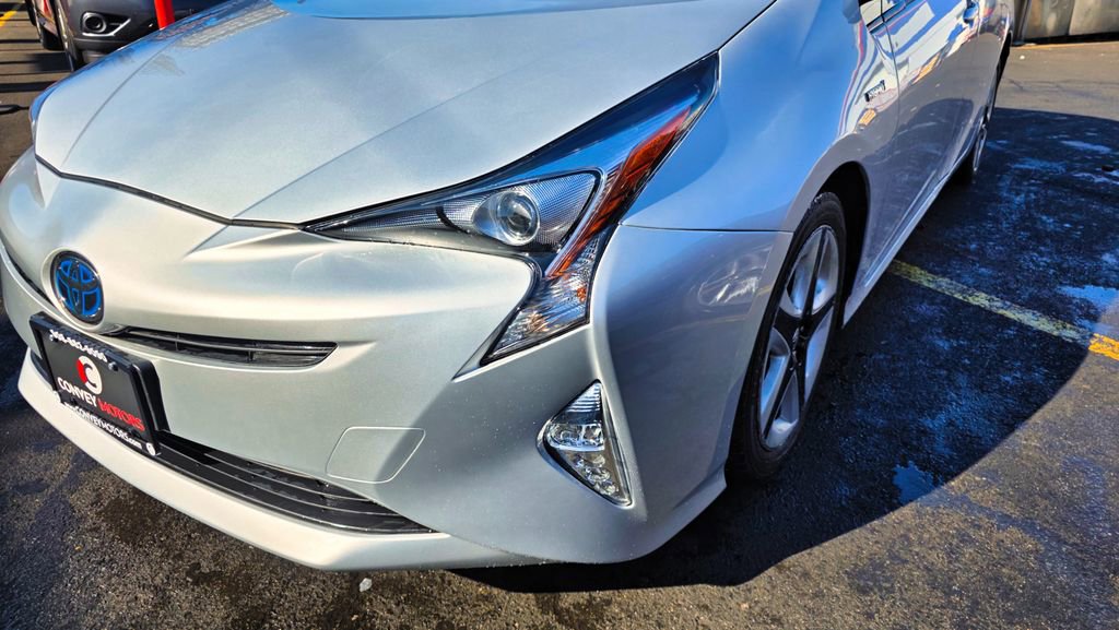 Used 2016 Toyota Prius Four Touring w/ Four Season Floor Mat Package image 41