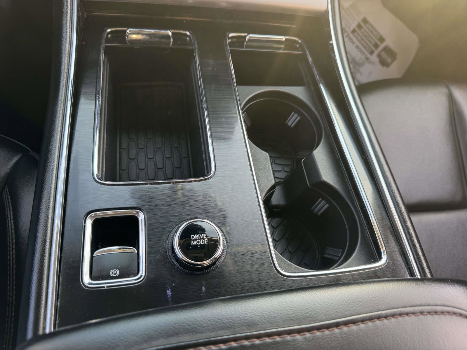Used 2023 Lincoln Aviator AWD w/ Elements Package image 40
