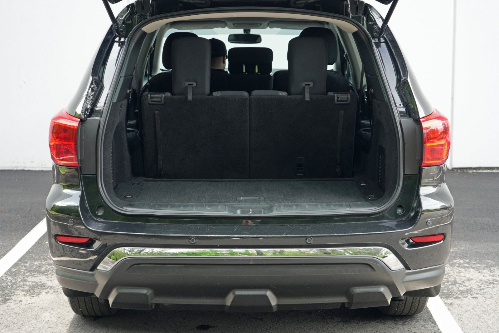Used 2019 Nissan Pathfinder SV FWD image 9