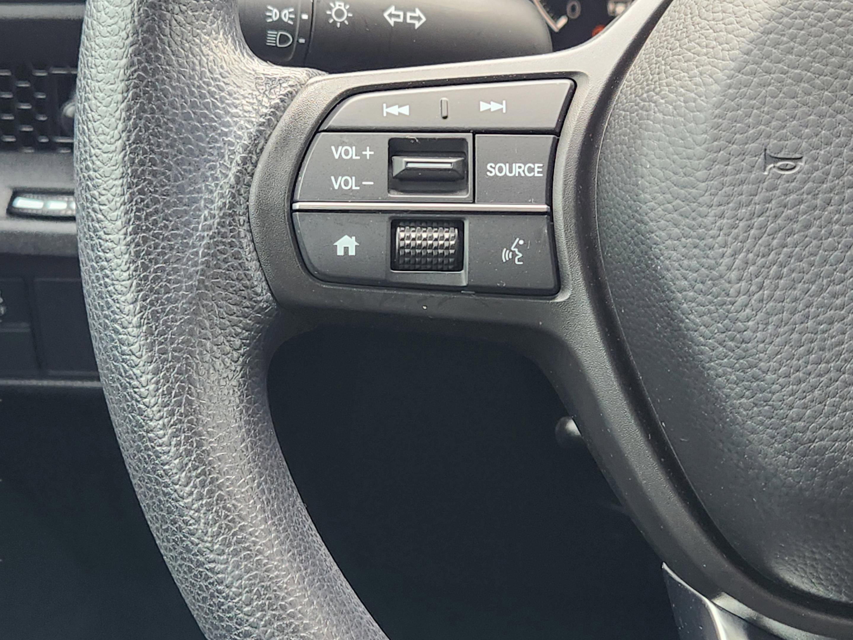 Certified 2023 Honda CR-V EX image 28
