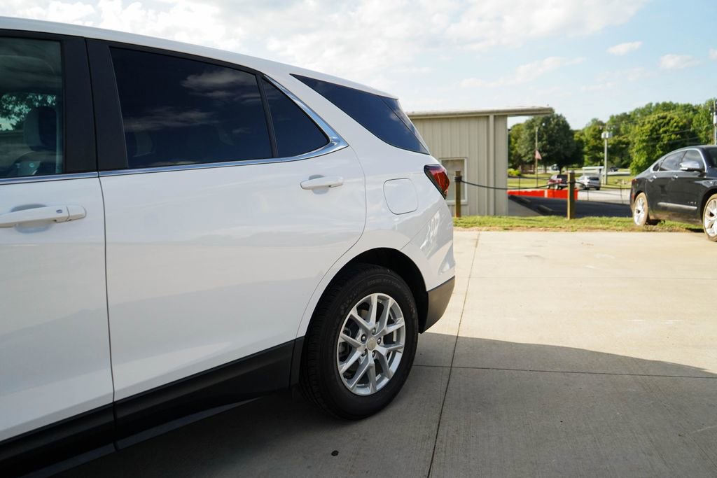 Used 2024 Chevrolet Equinox LT w/ Driver Convenience Package AWD/4WD image 22