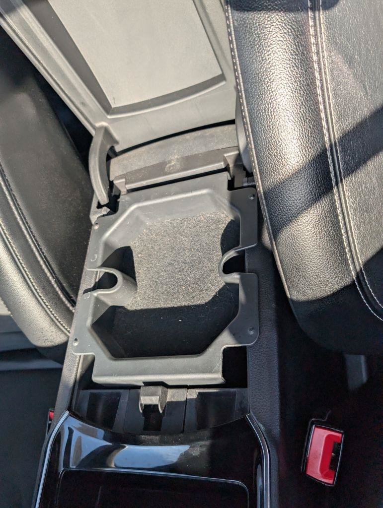 Used 2020 Ford Edge ST w/ Equipment Group 401A AWD/4WD image 25