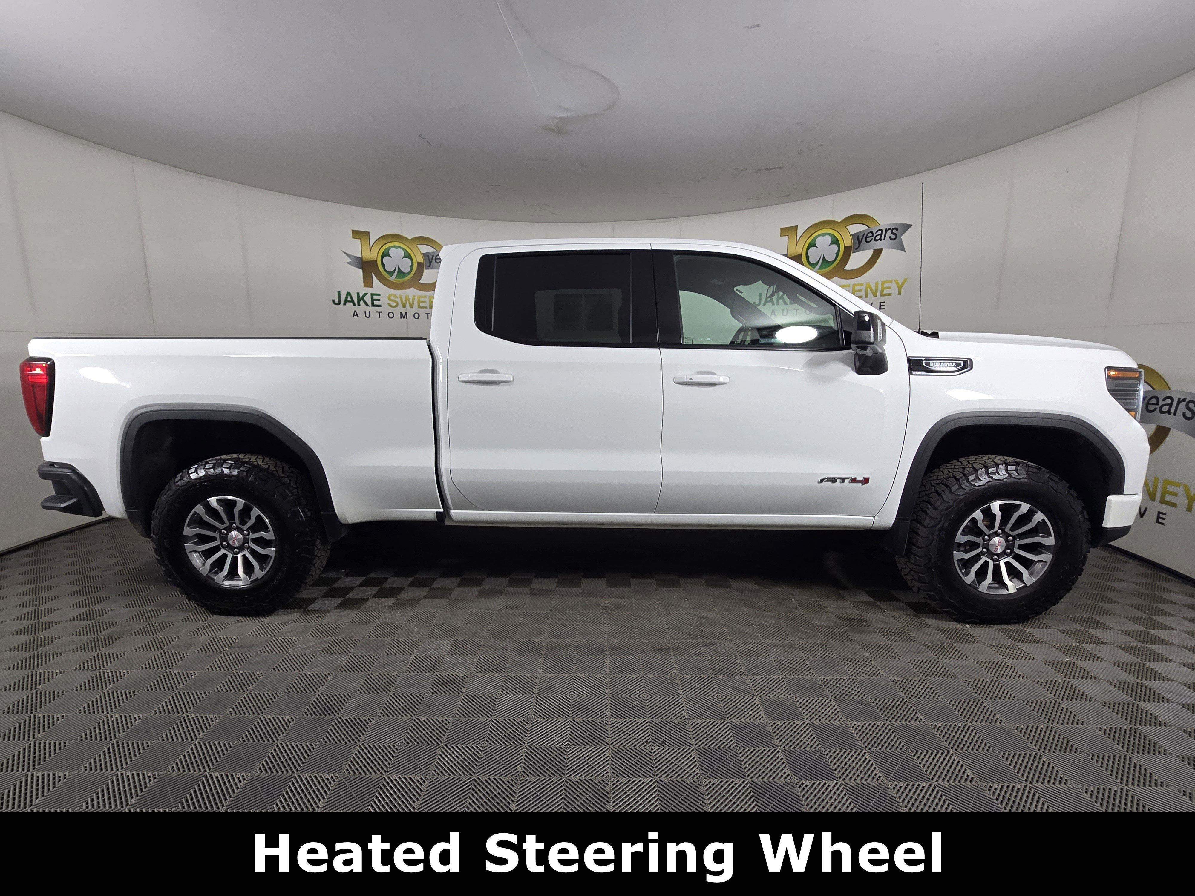 Certified 2022 GMC Sierra 1500 AT4 AWD/4WD image 10