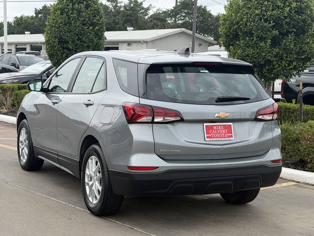 Used 2023 Chevrolet Equinox LS w/ LPO, Floor Liner Package FWD image 5