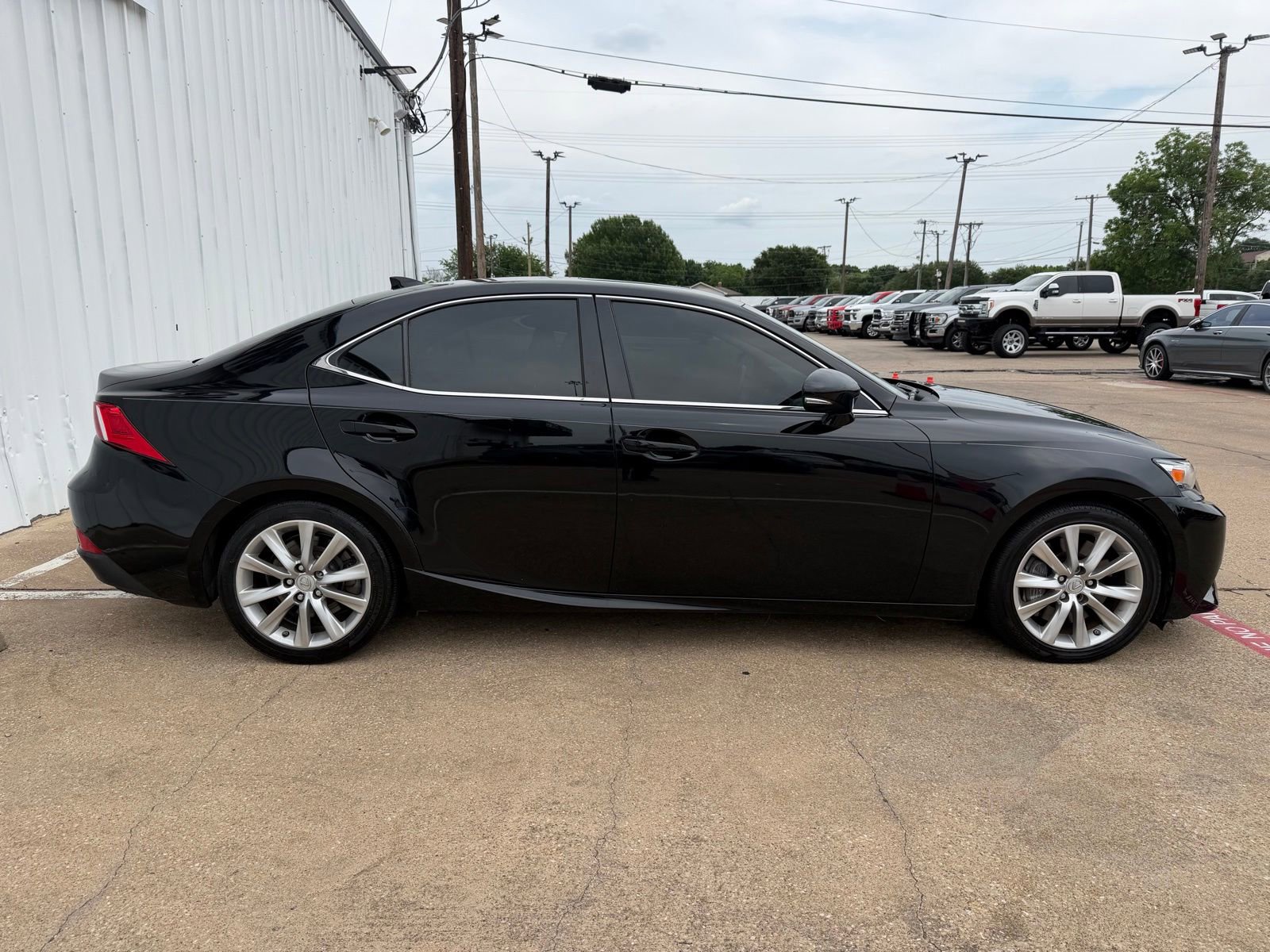 Used 2016 Lexus IS 200t RWD image 8
