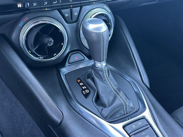 Used 2022 Chevrolet Camaro LT w/ RS Package image 28