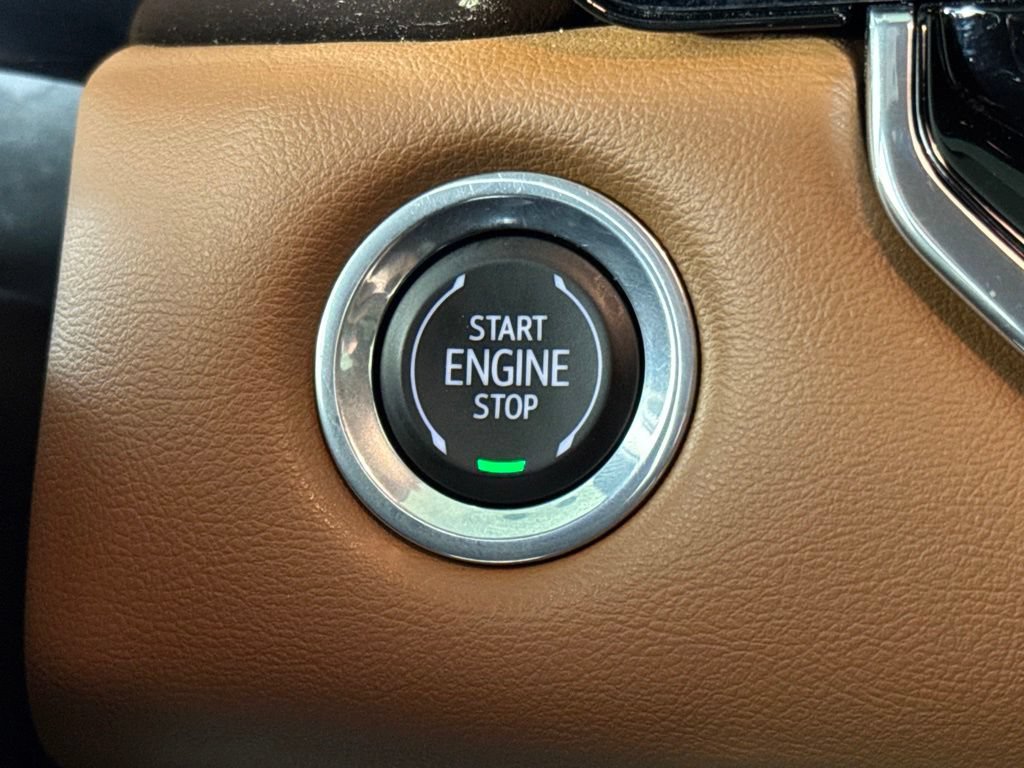 Certified 2023 GMC Canyon AT4 w/ AT4 Premium Package AWD/4WD image 28
