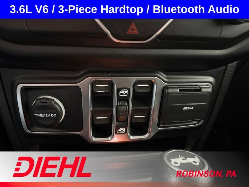 Used 2020 Jeep Wrangler Unlimited Sport S AWD/4WD image 30