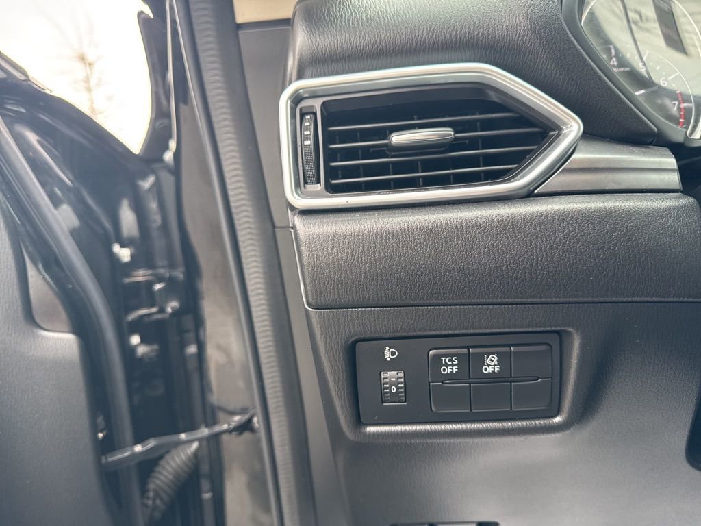 Used 2019 MAZDA CX-5 Sport w/ I-ACTIVSENSE Package image 12