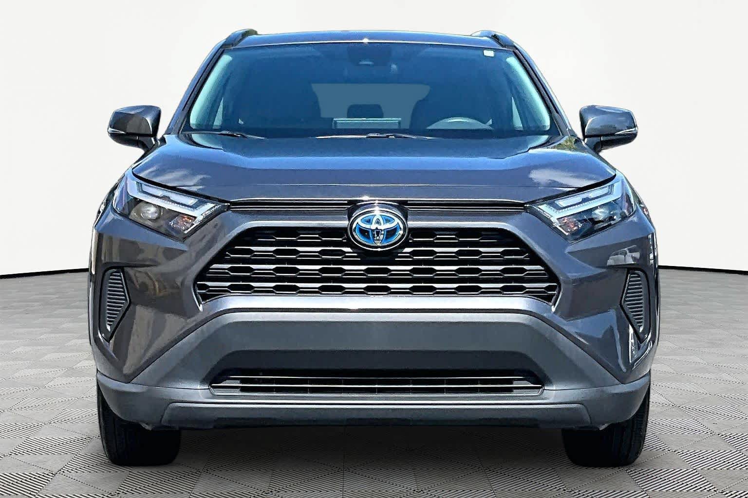 Certified 2024 Toyota RAV4 XLE AWD/4WD image 4